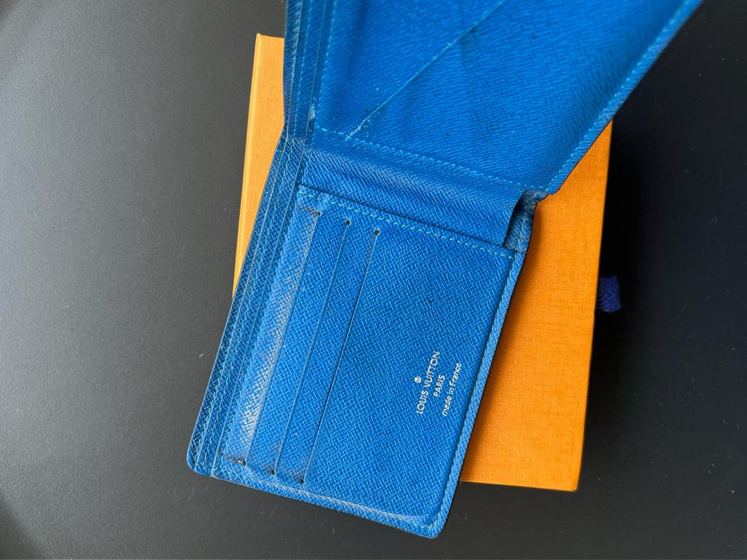 Louis Vuitton Black/Blue Taiga Leather Multiple Wallet