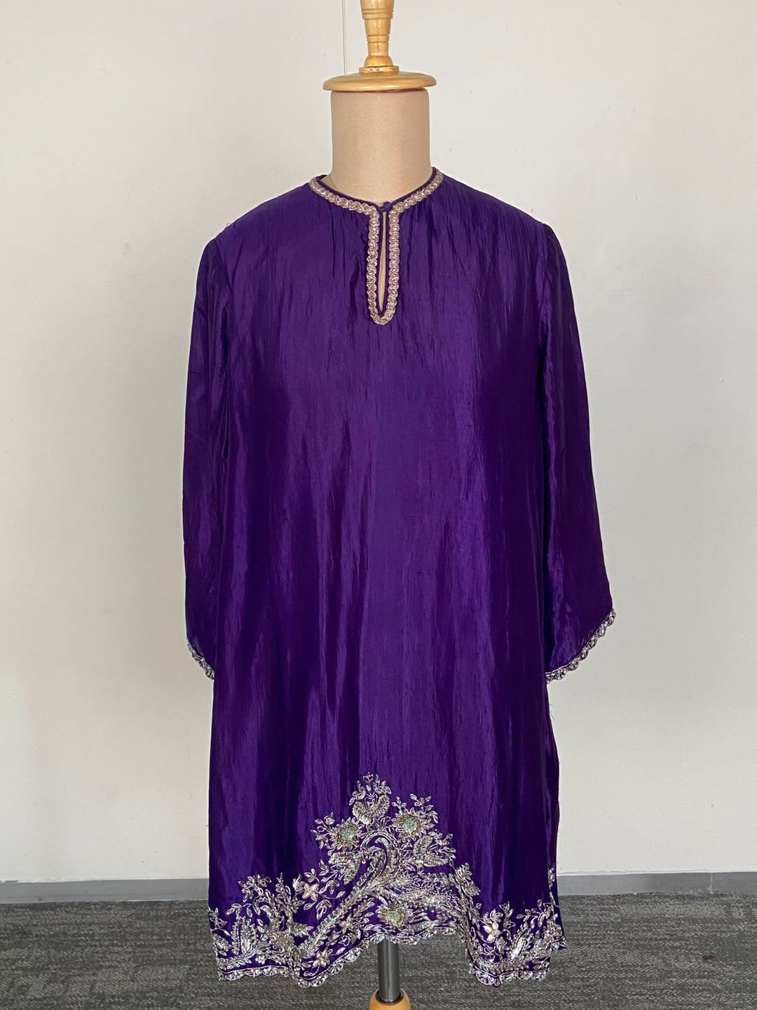 Jayanti Reddy Purple Embroidered Kurta