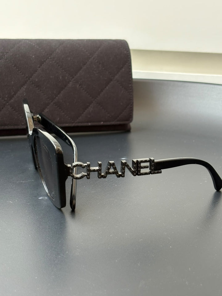 Chanel 5422B Square Sunglasses
