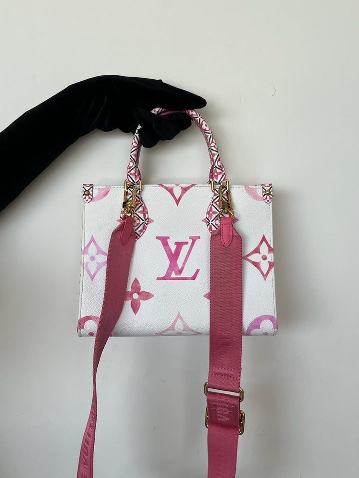 Louis Vuitton Monogram Giant “By The Pool” 2.0 OnTheGo PM