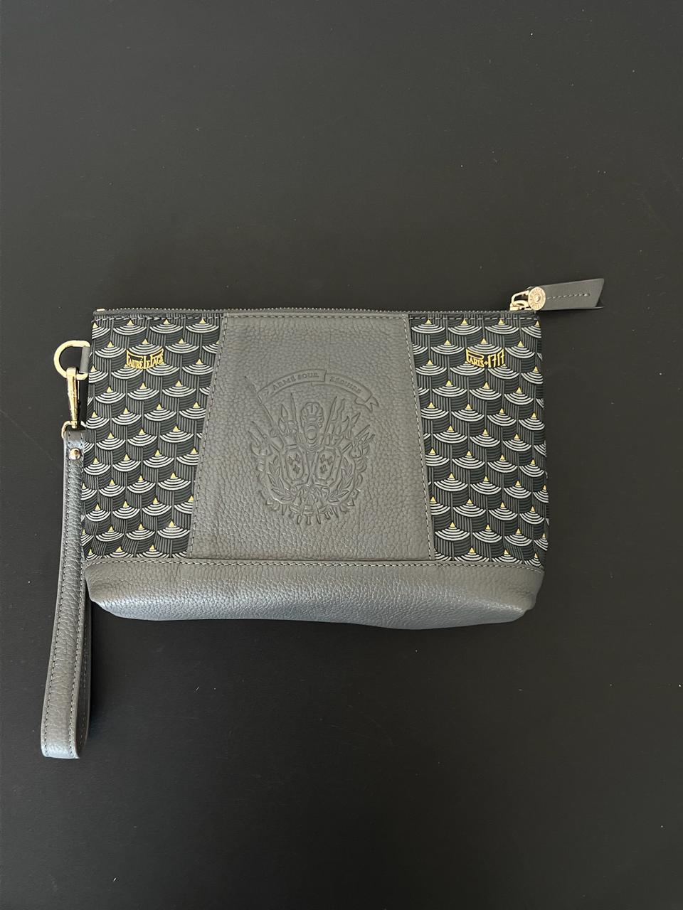 Faure Le Page Carry On 24 Pouch