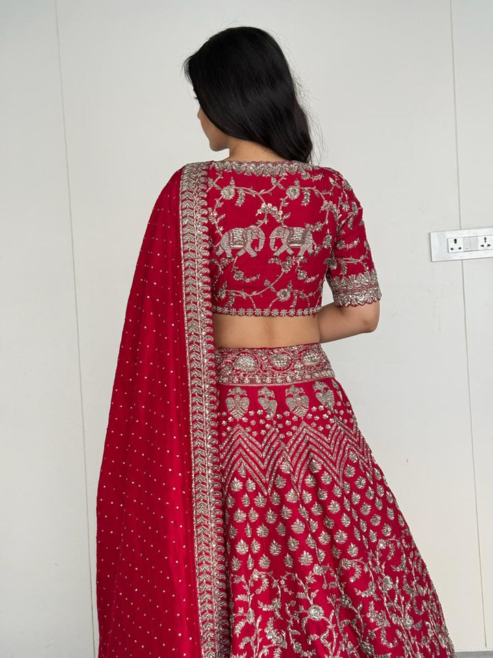 Mrunalini Rao Red Raw Silk Embroidered Lehenga Set