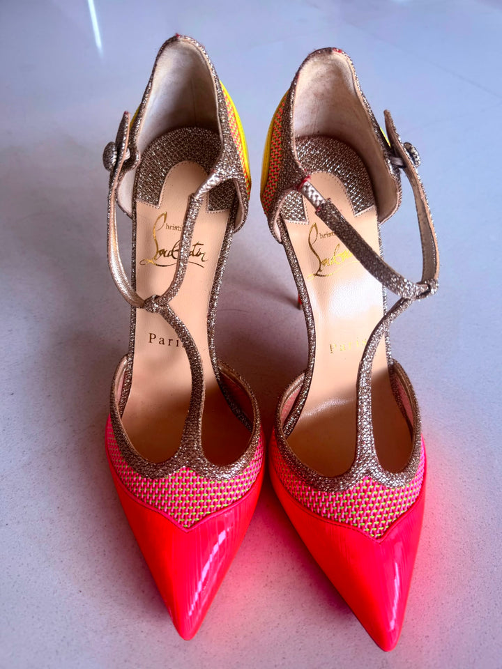 Christian Louboutin Miss Early 100 pumps Size 37