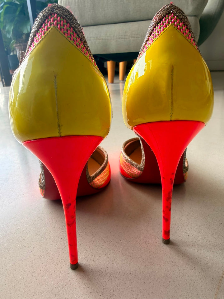 Christian Louboutin Miss Early 100 pumps Size 37