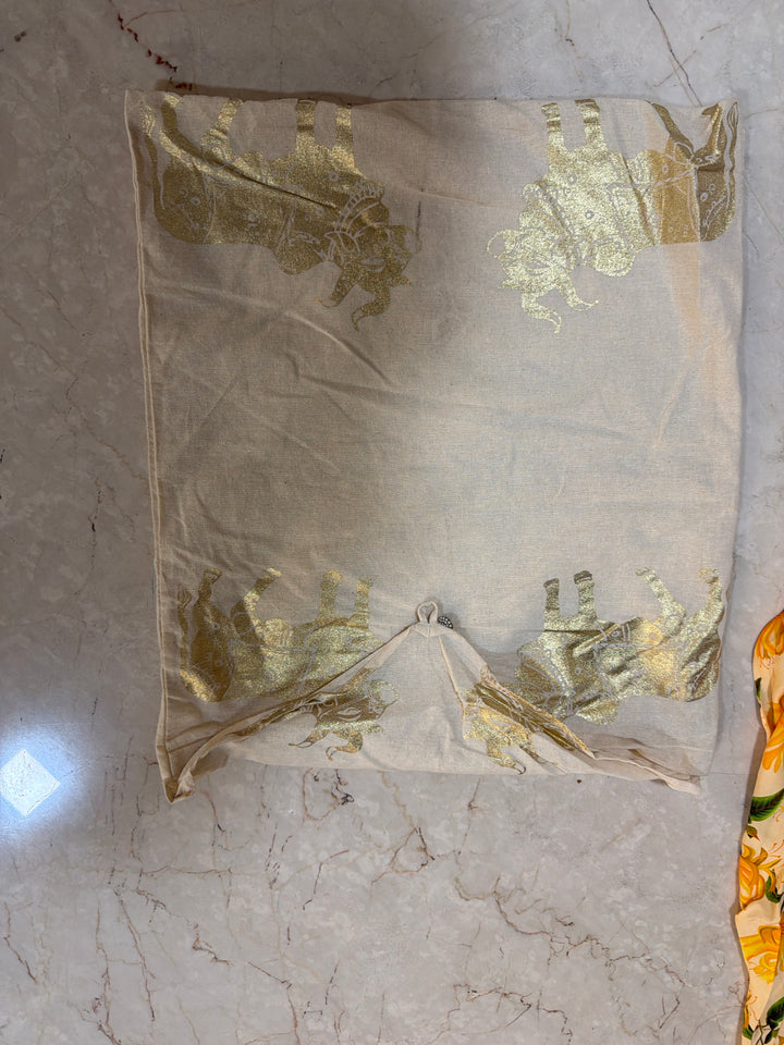 Masaba Vanilla Mist Cape Set