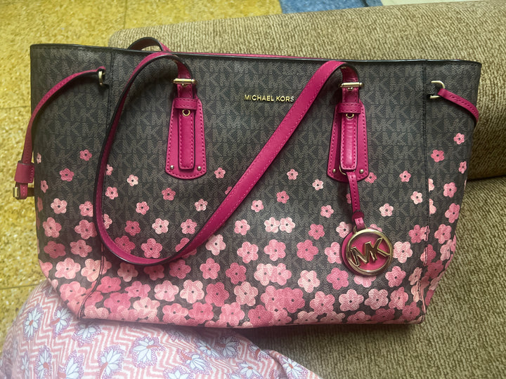 Michael Kors Voyager Medium Floral Tote