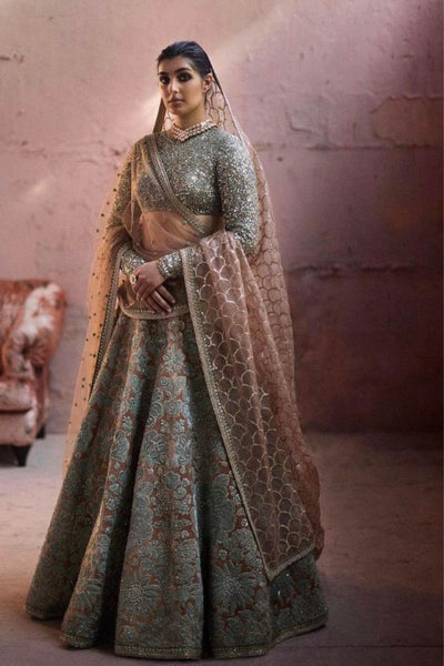 Buy Jade By Monica And Karishma Designer Gowns Online | Pernia's Pop Up  Shop 2024