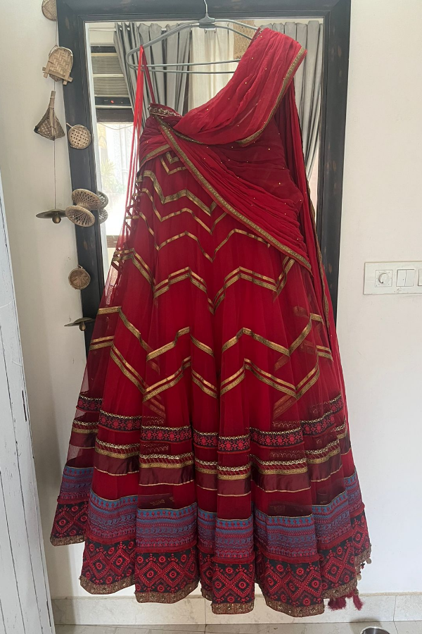 Buy Red Sarees for Women by TIKHI IMLI Online | Ajio.com